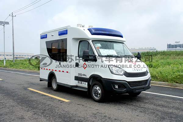 中意SZY5045XJHN2依維柯歐勝方艙救護(hù)車