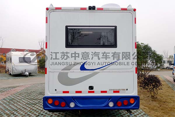 中意SZY5045XLJN5雙拓展依維柯C型房車