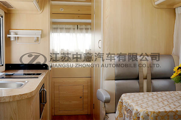 中意SZY5042XLJ全順房車