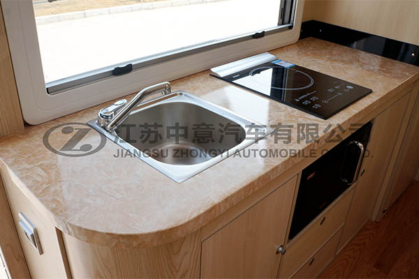 中意SZY5042XLJ全順房車