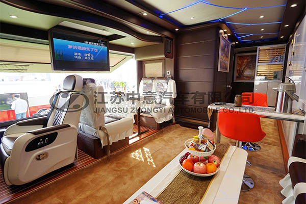 中意SZY5220XLJ紅巖房車