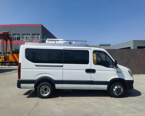 �h(hu��n)���z�y܇