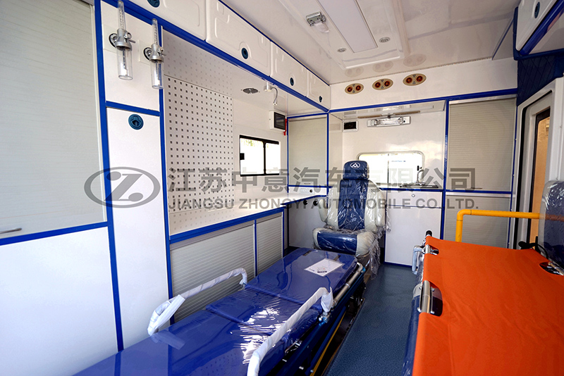 影響高檔救護(hù)車價(jià)格的因素有哪些？