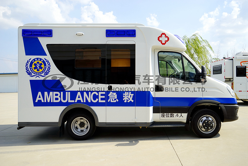 怎樣選擇依維柯救護車的外形顏色？